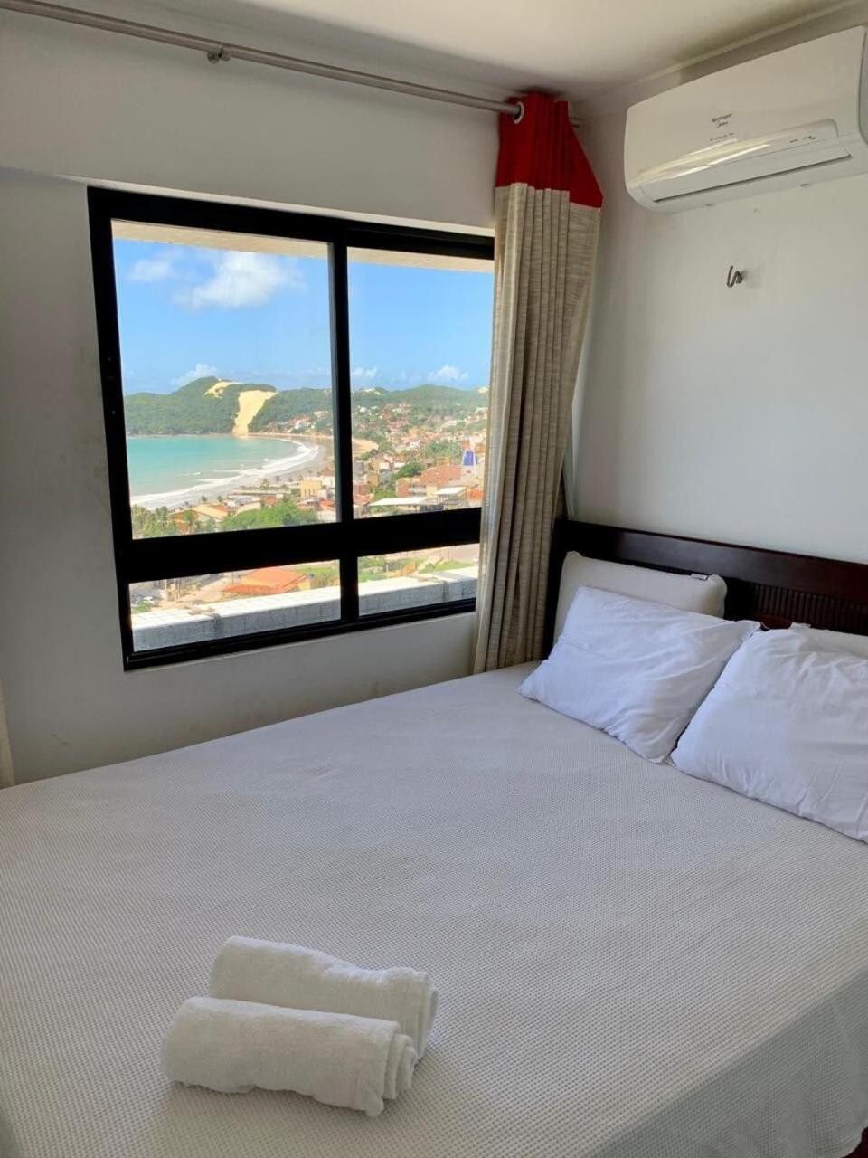 Duas Com A Vista De Ponta Negra! *
